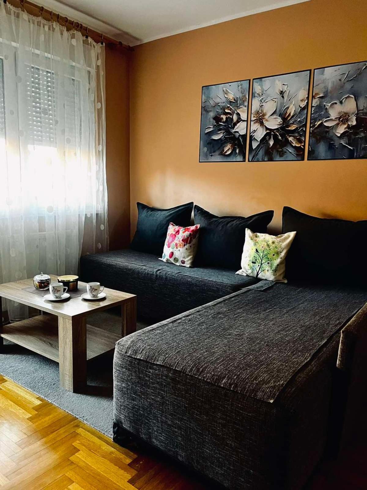 Apartman Milkovic 2 Sombor Luaran gambar