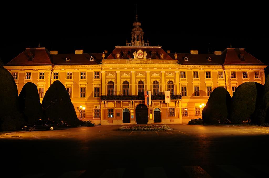 Apartman Milkovic 2 Sombor Luaran gambar